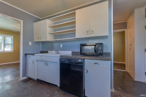 Tiny photo for 3804 Stratford Road, Evansville, IN 47710 (MLS # 202637011)