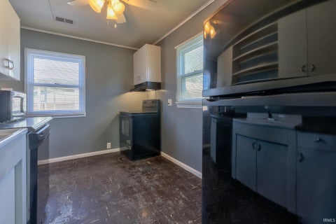 Tiny photo for 3804 Stratford Road, Evansville, IN 47710 (MLS # 202637011)