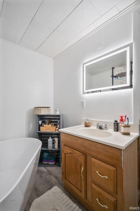 Tiny photo for 362 N 1350 E, Greentown, IN 46936 (MLS # 202632001)