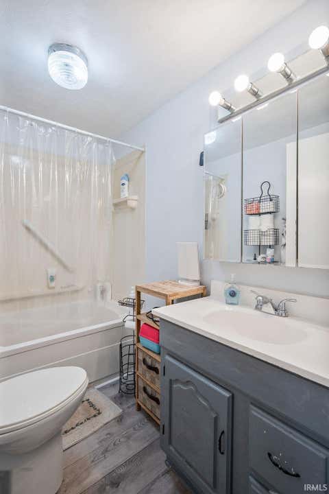 Tiny photo for 362 N 1350 E, Greentown, IN 46936 (MLS # 202632001)