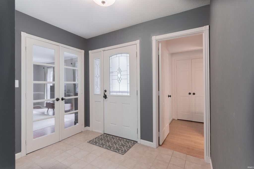 Photo of 53195 NE Haddington Drive, South Bend, IN 46635 (MLS # 202638904)