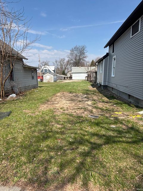 Photo of 2429 New Haven Avenue, Fort Wayne, IN 46803 (MLS # 202610264)