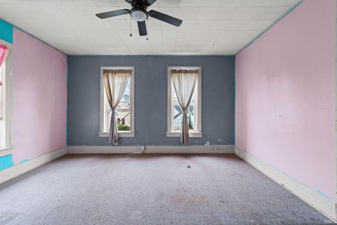 Tiny photo for 325 Wheatland Avenue, Logansport, IN 46947 (MLS # 202529555)