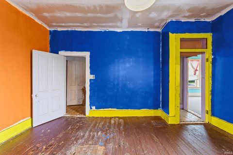 Tiny photo for 325 Wheatland Avenue, Logansport, IN 46947 (MLS # 202529555)