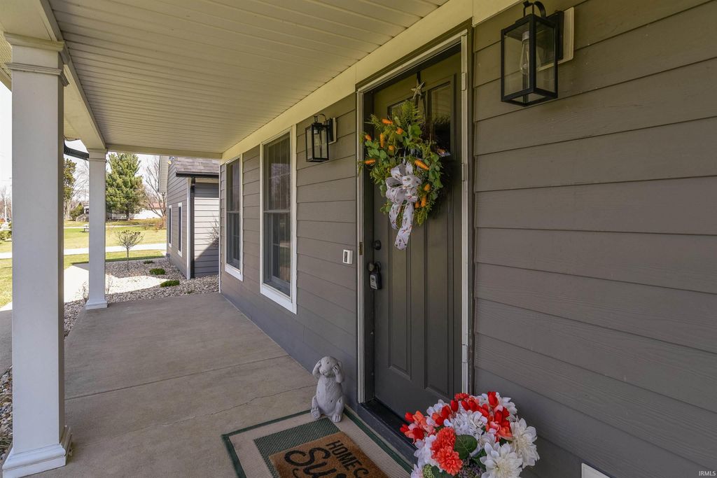 Photo of 2426 N Smith Pike, Bloomington, IN 47404 (MLS # 202610020)