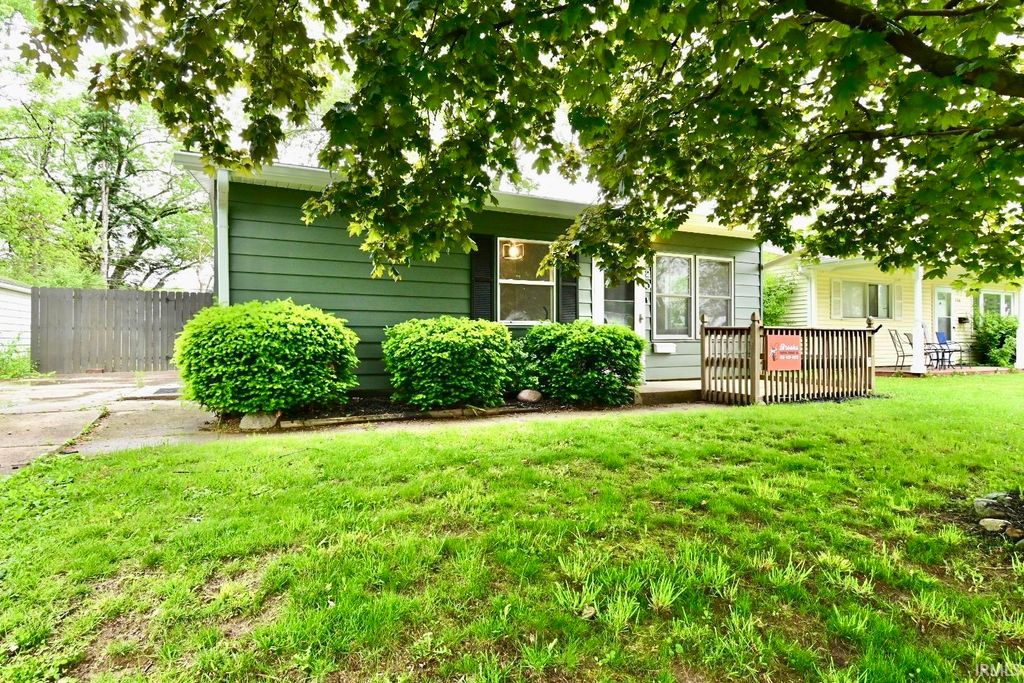 Photo of 2420 Oxford Street, Lafayette, IN 47909 (MLS # 202618593)