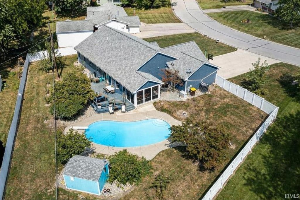 Photo of 123 Zona Drive, Auburn, IN 46706 (MLS # 202603352)