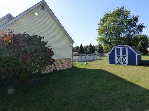 Tiny photo for 1700 N Redbud Drive, Frankfort, IN 46041 (MLS # 202539333)