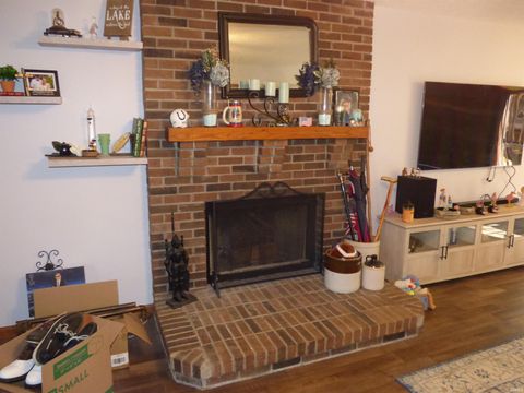 Tiny photo for 1700 N Redbud Drive, Frankfort, IN 46041 (MLS # 202539333)