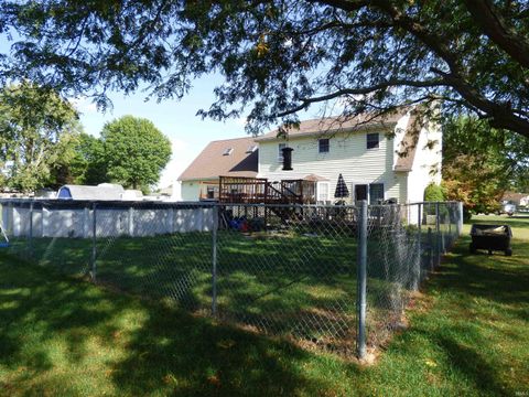 Tiny photo for 1700 N Redbud Drive, Frankfort, IN 46041 (MLS # 202539333)