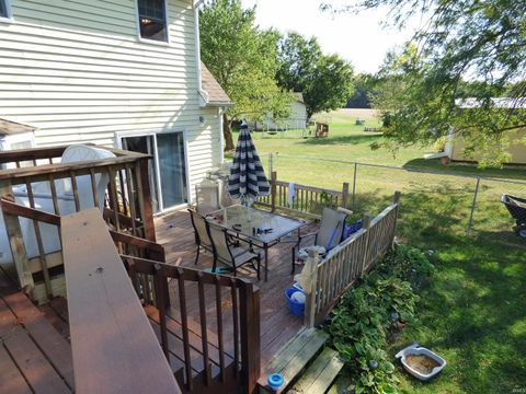 Tiny photo for 1700 N Redbud Drive, Frankfort, IN 46041 (MLS # 202539333)