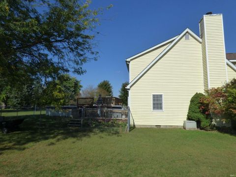 Tiny photo for 1700 N Redbud Drive, Frankfort, IN 46041 (MLS # 202539333)