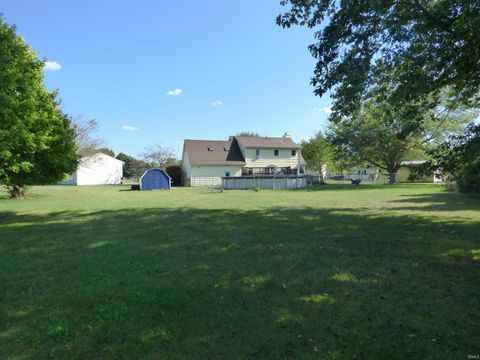Tiny photo for 1700 N Redbud Drive, Frankfort, IN 46041 (MLS # 202539333)