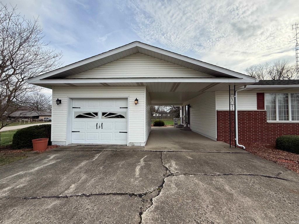 Photo of 123 E Harvest Lane, Petersburg, IN 47567 (MLS # 202607985)