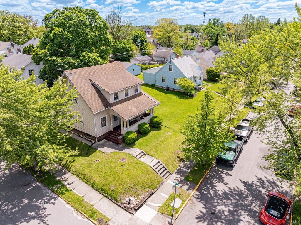 Photo of 3301 Webster Street, Fort Wayne, IN 46807 (MLS # 202618962)