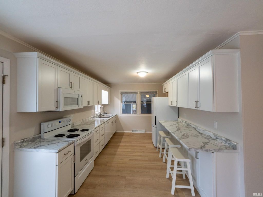 Photo of 141 E Pierce Circle, Monticello, IN 47960 (MLS # 202601143)