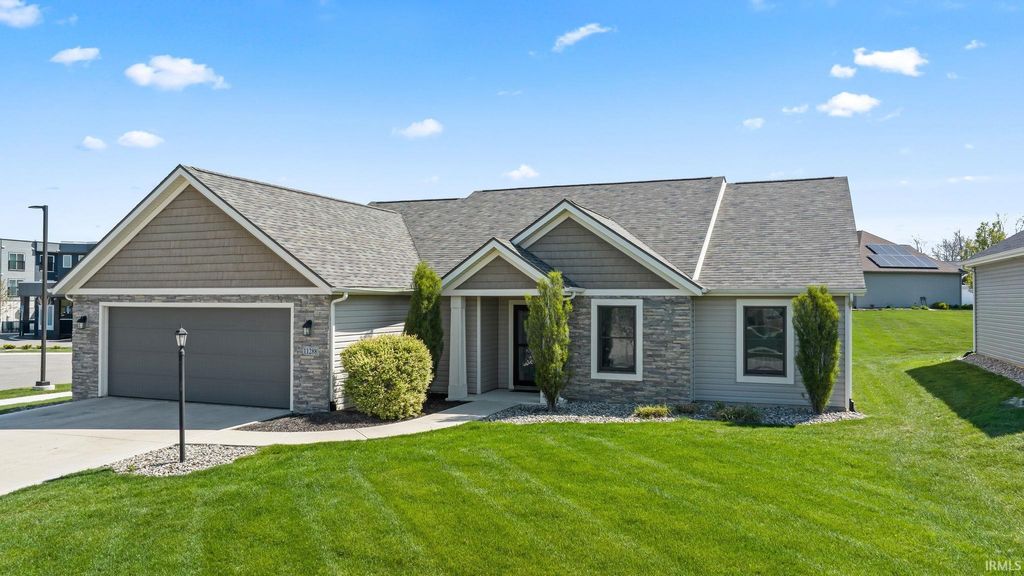 Photo of 11288 Parkers Bay Drive, Fort Wayne, IN 46845 (MLS # 202614912)