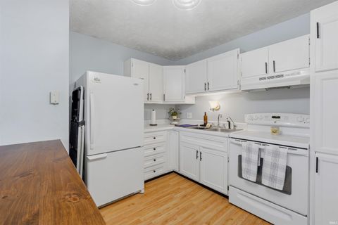 Tiny photo for 508 E South F Street, Gas City, IN 46933 (MLS # 202623295)