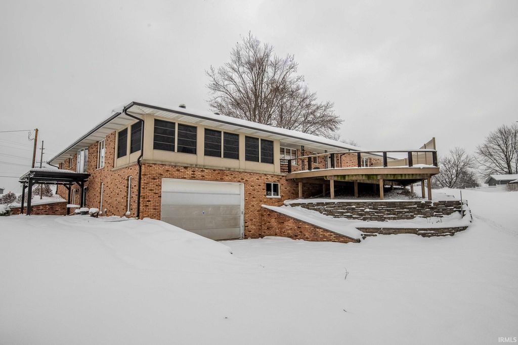 Photo of 1116 Erin Court, Middlebury, IN 46540 (MLS # 202547953)