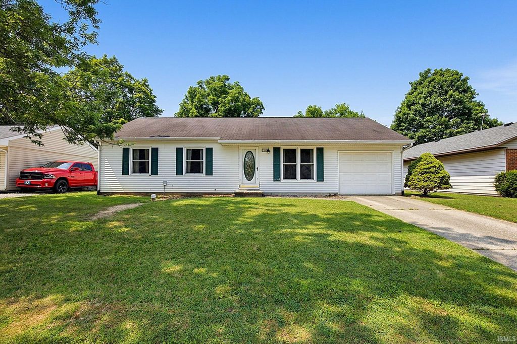 Photo of 729 Beech Lane, Gas City, IN 46933 (MLS # 202629569)