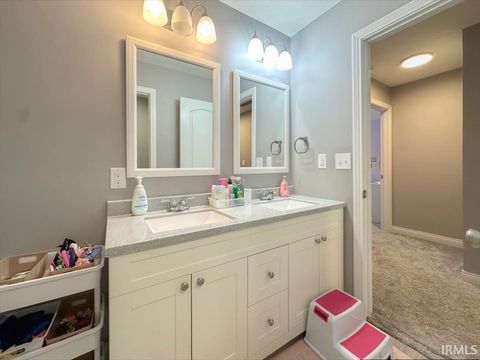 Tiny photo for 820 SILVER CHARM Drive, Kokomo, IN 46901 (MLS # 202622421)