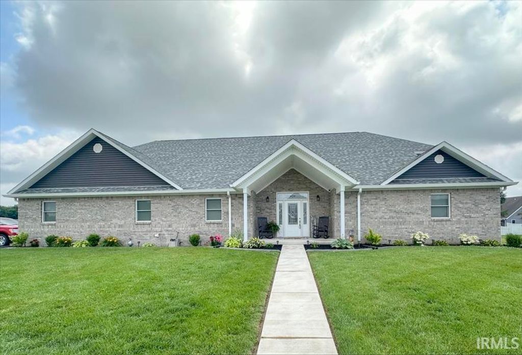 Photo of 820 SILVER CHARM Drive, Kokomo, IN 46901 (MLS # 202622421)