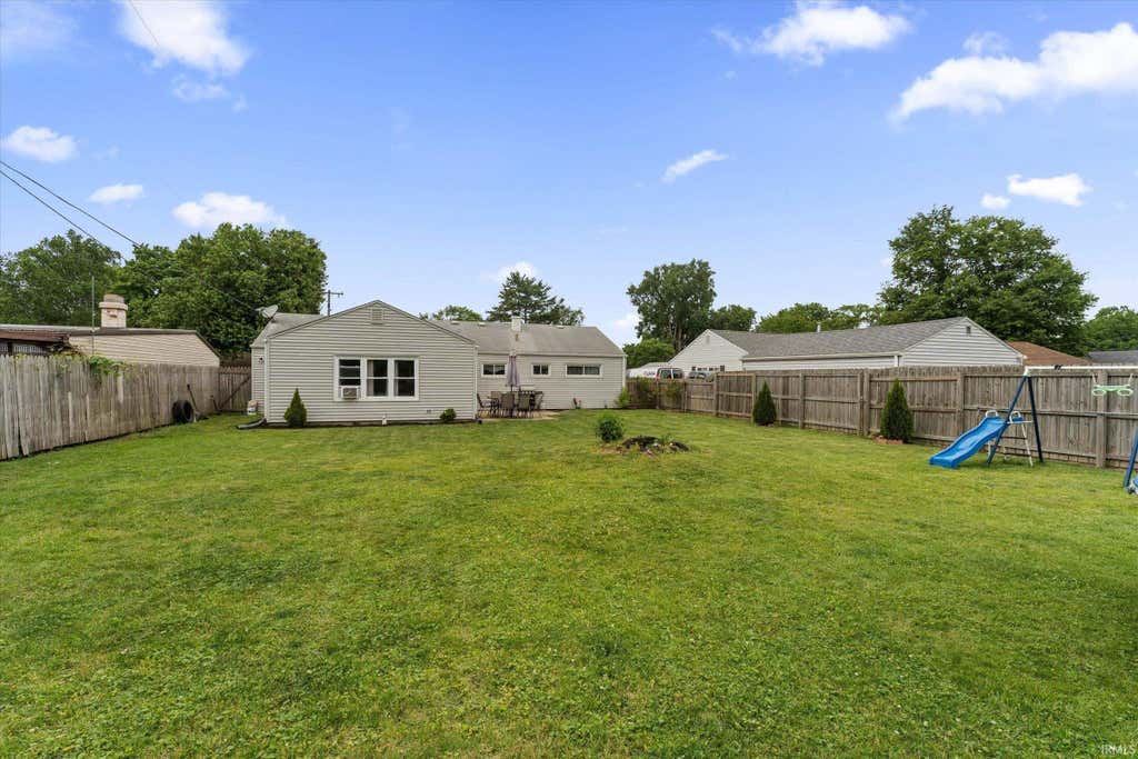 Photo of 1202 Byron Drive, South Bend, IN 46614 (MLS # 202622554)