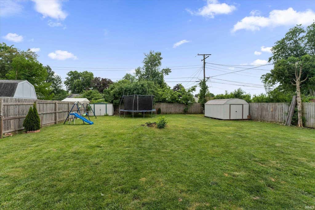 Photo of 1202 Byron Drive, South Bend, IN 46614 (MLS # 202622554)