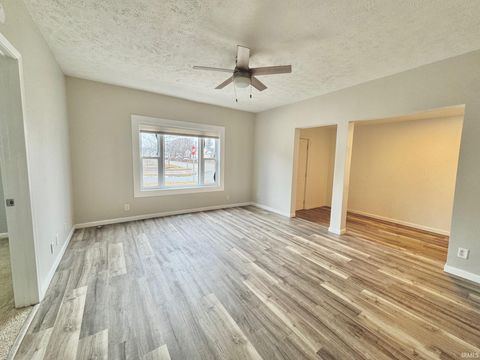 Tiny photo for 1500 S Buckeye St, Kokomo, IN 46902 (MLS # 202506691)