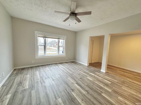 Tiny photo for 1500 S Buckeye St, Kokomo, IN 46902 (MLS # 202506691)