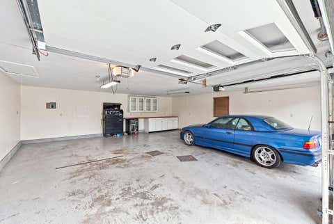 Tiny photo for 2004 Bryn Mar Drive, Kokomo, IN 46902 (MLS # 202632305)