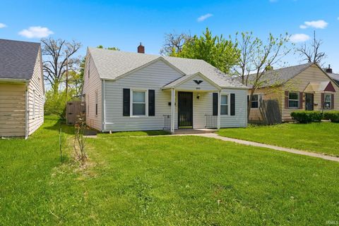 Tiny photo for 4317 Spatz Avenue, Fort Wayne, IN 46806 (MLS # 202616160)