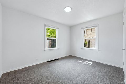 Tiny photo for 4317 Spatz Avenue, Fort Wayne, IN 46806 (MLS # 202616160)