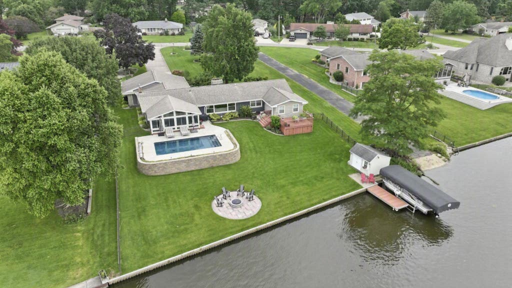 Photo of 56045 Riverdale Drive, Elkhart, IN 46514 (MLS # 202626022)