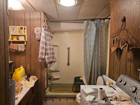 Tiny photo for 1662 W Private Rd 250 S, Logansport, IN 46947 (MLS # 202643259)