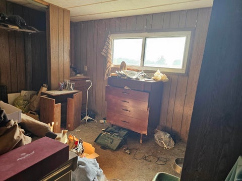 Tiny photo for 1662 W Private Rd 250 S, Logansport, IN 46947 (MLS # 202643259)