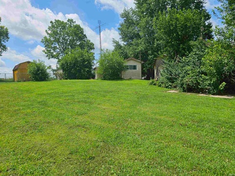 Tiny photo for 1662 W Private Rd 250 S, Logansport, IN 46947 (MLS # 202643259)