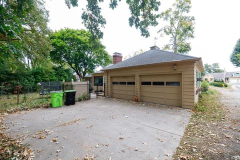 Tiny photo for 217 W Roselawn Drive, Logansport, IN 46947 (MLS # 202542552)