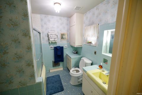 Tiny photo for 217 W Roselawn Drive, Logansport, IN 46947 (MLS # 202542552)
