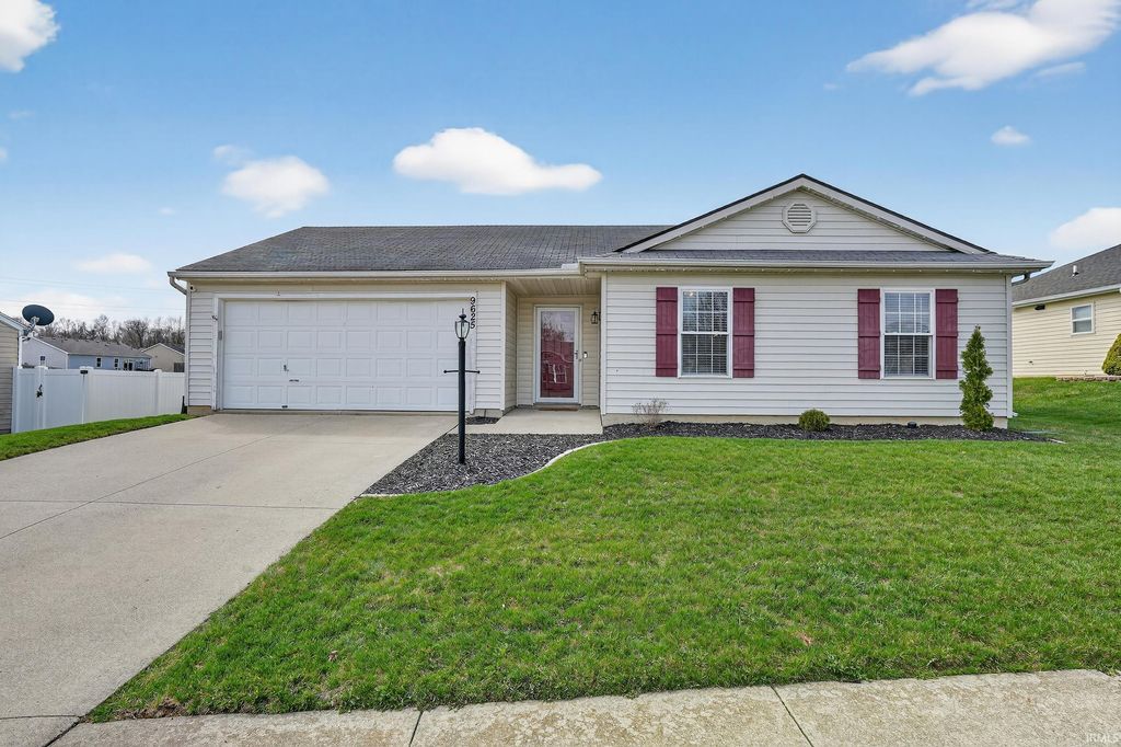 Photo of 9625 Rio Canyon Court, Fort Wayne, IN 46825 (MLS # 202610013)
