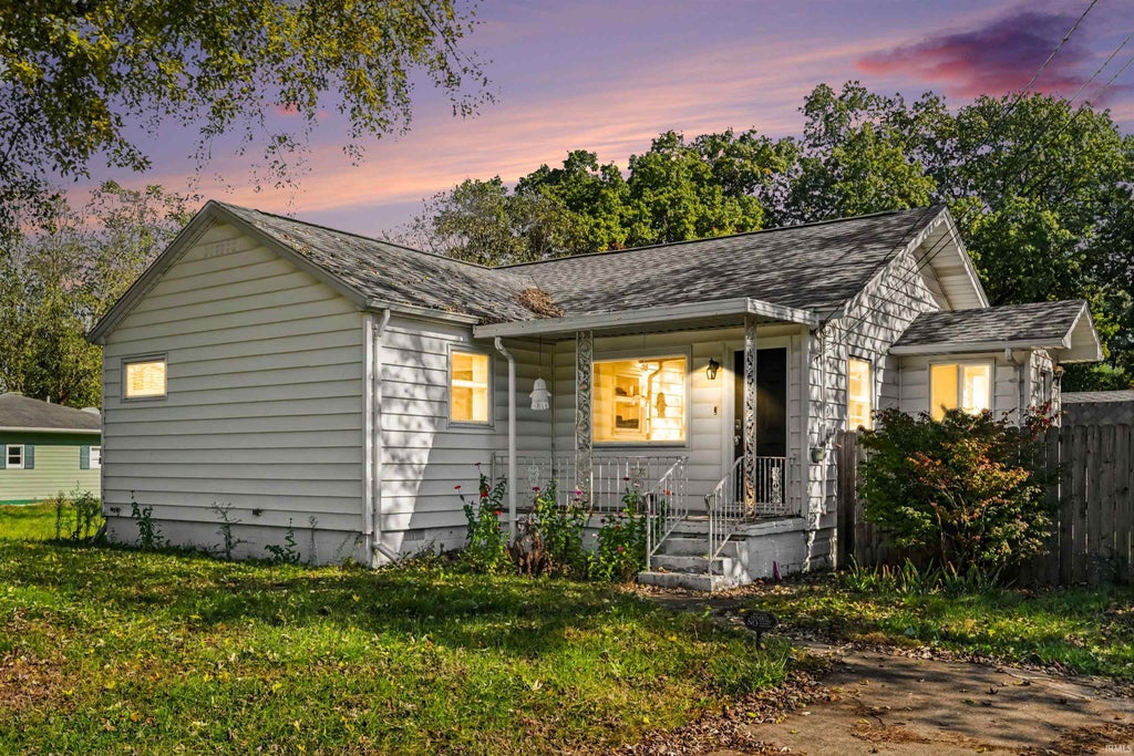 Photo of 52424 Scott Street, South Bend, IN 46637 (MLS # 202644053)