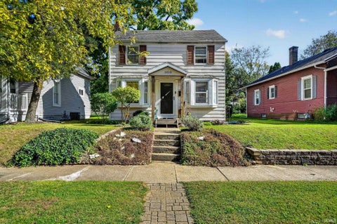 Photo of 1018 Foster Street, South Bend, IN 46617 (MLS # 202643750)