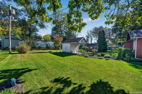 Tiny photo for 1018 Foster Street, South Bend, IN 46617 (MLS # 202643750)