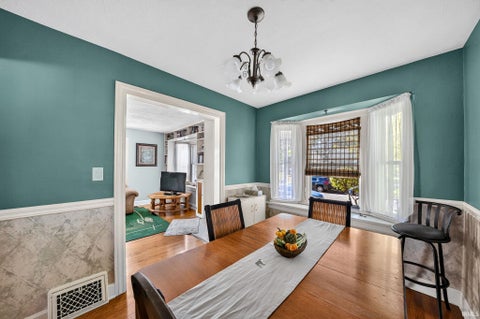 Tiny photo for 1018 Foster Street, South Bend, IN 46617 (MLS # 202643750)