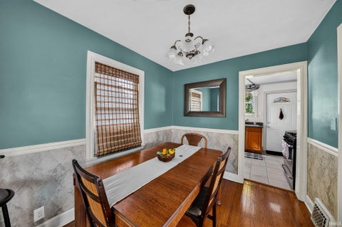 Tiny photo for 1018 Foster Street, South Bend, IN 46617 (MLS # 202643750)