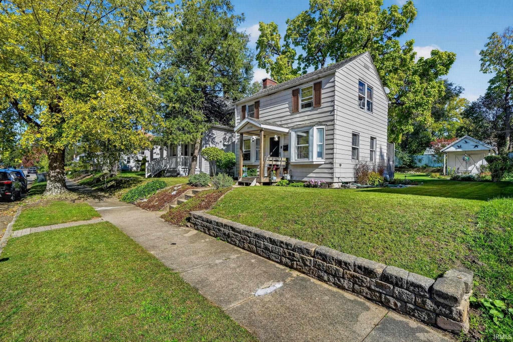 Photo of 1018 Foster Street, South Bend, IN 46617 (MLS # 202643750)