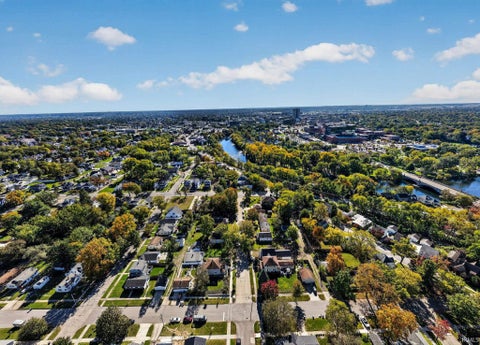 Tiny photo for 1018 Foster Street, South Bend, IN 46617 (MLS # 202643750)