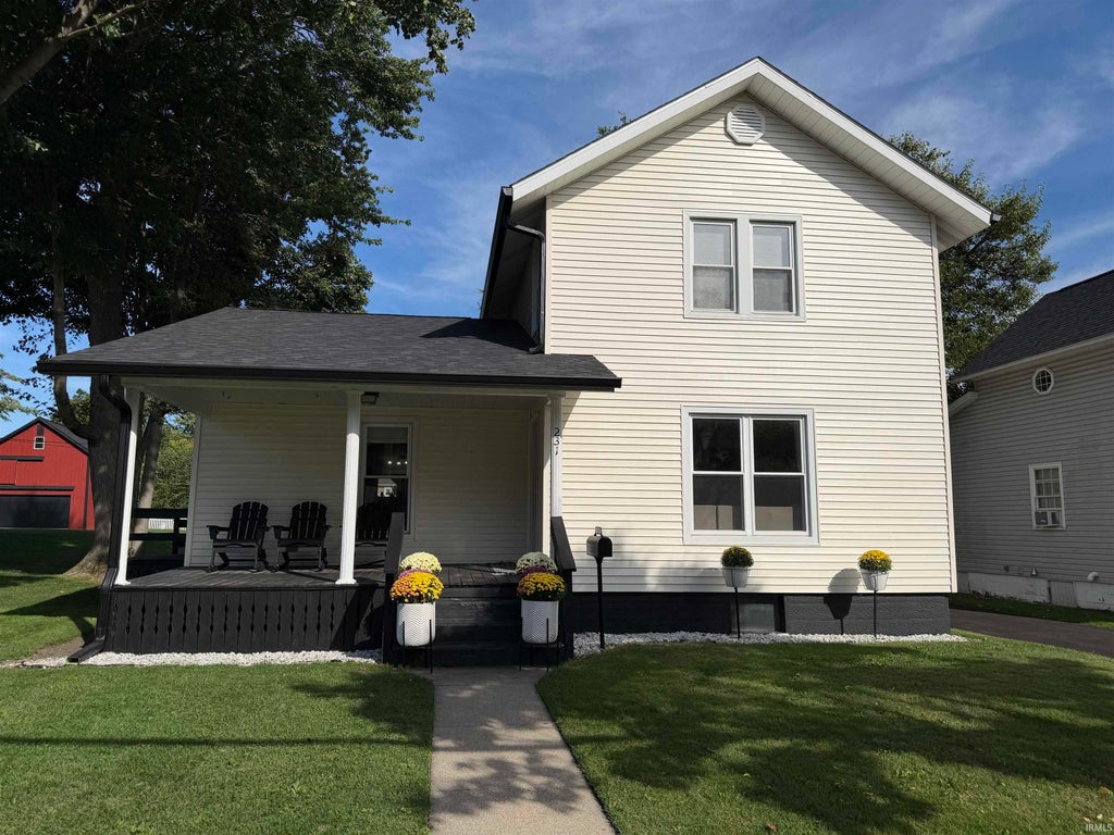 Photo of 231 Clark Street, Kendallville, IN 46755 (MLS # 202637769)