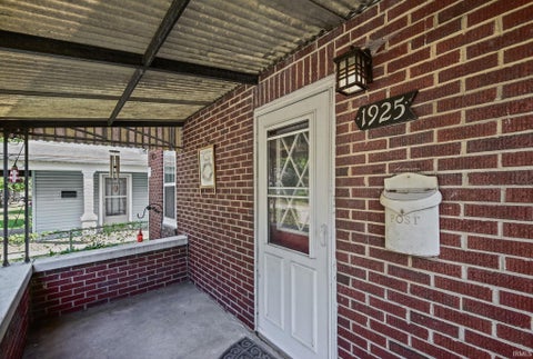 Tiny photo for 1925 Morton Street, Lafayette, IN 47904 (MLS # 202638549)