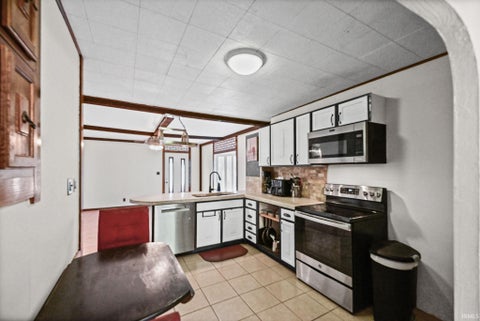 Tiny photo for 1925 Morton Street, Lafayette, IN 47904 (MLS # 202638549)